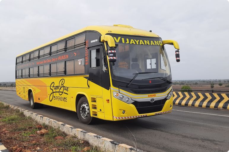 vijayanand travels super bus